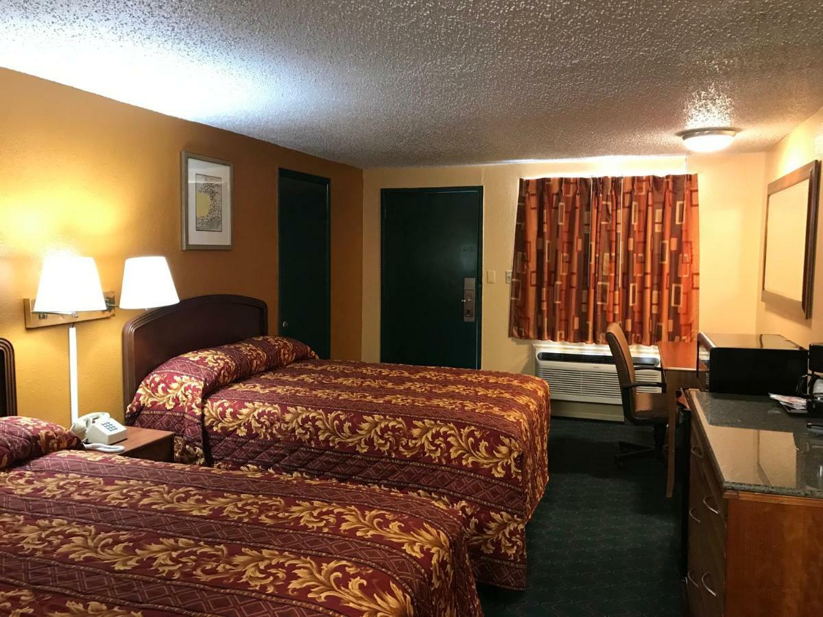 Travel Inn Weatherford Екстериор снимка